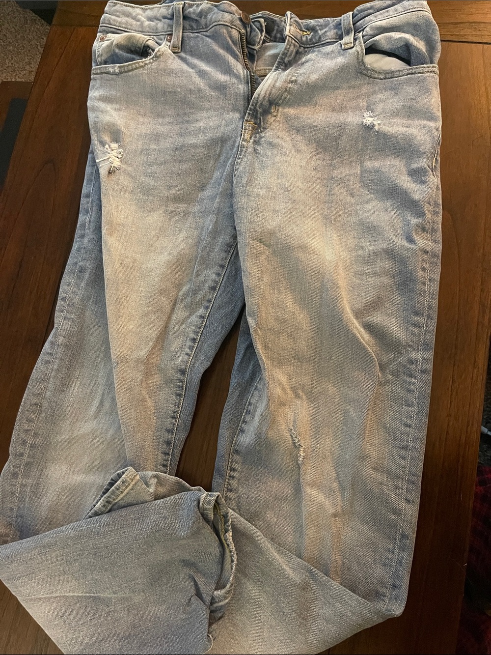 Aeropostale Men's Light Blue Distressed Skater Jeans